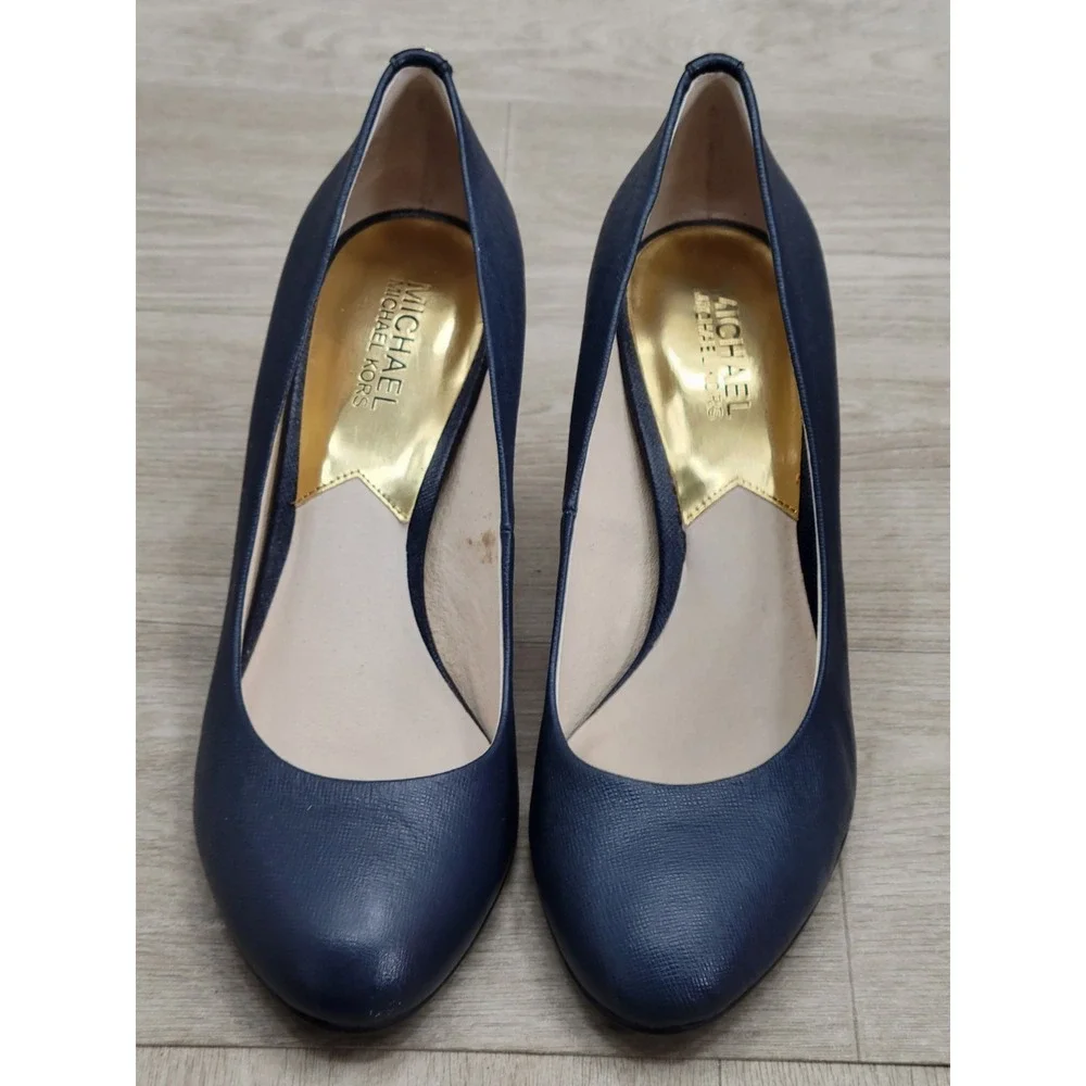Michael Kors Women's 9M Navy Blue Round Toe Pumps Slip On High Heels GP13J